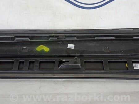 ФОТО Молдинг двері задньої лівої для Audi (Ауди) Q2 Киев