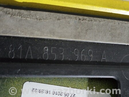 ФОТО Молдинг двері задньої лівої для Audi (Ауди) Q2 Киев