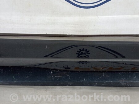 ФОТО Молдинг двері задньої правої для Audi (Ауди) Q2 Киев