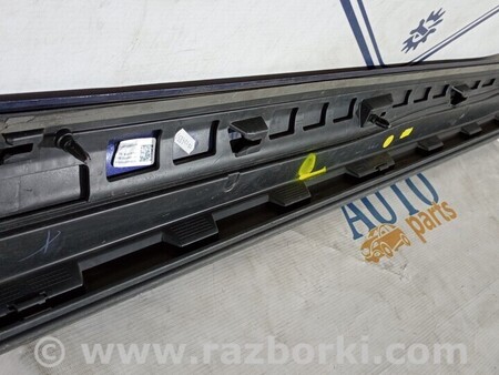 ФОТО Молдинг двері передньої лівої для Audi (Ауди) Q2 Киев