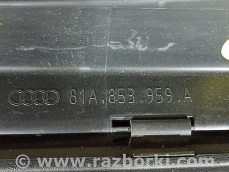 ФОТО Молдинг двері передньої лівої для Audi (Ауди) Q2 Киев