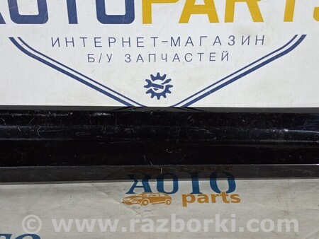 ФОТО Молдинг двері передньої лівої нижній для Audi (Ауди) Q2 Киев
