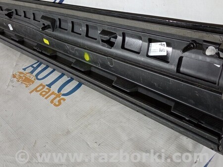 ФОТО Молдинг двері передньої лівої нижній для Audi (Ауди) Q2 Киев