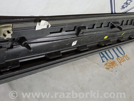 ФОТО Молдинг двері передньої лівої нижній для Audi (Ауди) Q2 Киев