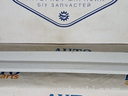 ФОТО Молдинг двері передньої лівої нижній для Audi (Ауди) Q2 Киев