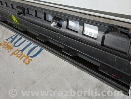 ФОТО Молдинг двері передньої лівої нижній для Audi (Ауди) Q2 Киев