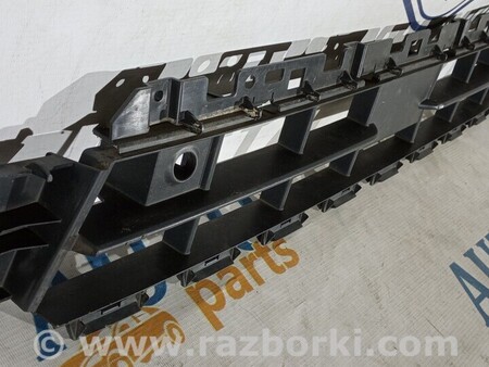 ФОТО Підсилювач решітки бампера переднього для Audi (Ауди) Q2 Киев