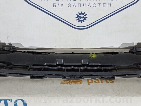 ФОТО Підсилювач решітки бампера переднього для Audi (Ауди) Q2 Киев
