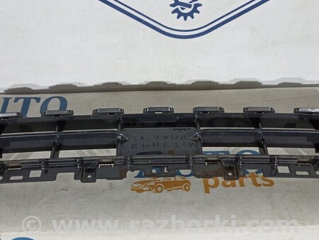 ФОТО Решітка бампера переднього для Audi (Ауди) Q2 Киев