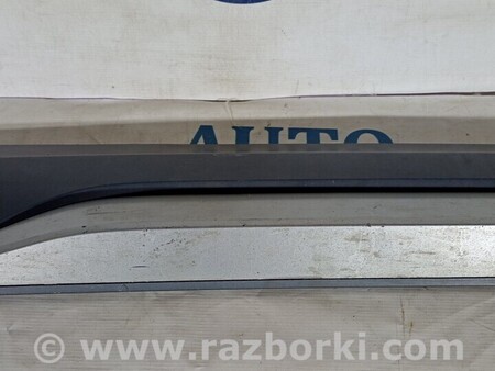 ФОТО Молдинг двері задньої правої для Audi (Ауди) Q3 8U, 8UB (06.2011-03.2019) Киев