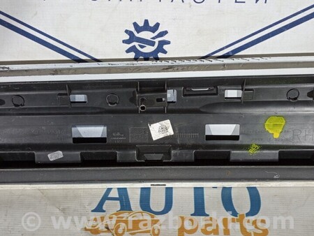 ФОТО Молдинг двері задньої правої для Audi (Ауди) Q3 8U, 8UB (06.2011-03.2019) Киев