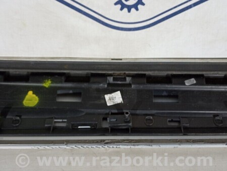 ФОТО Молдинг двері задньої правої для Audi (Ауди) Q3 8U, 8UB (06.2011-03.2019) Киев