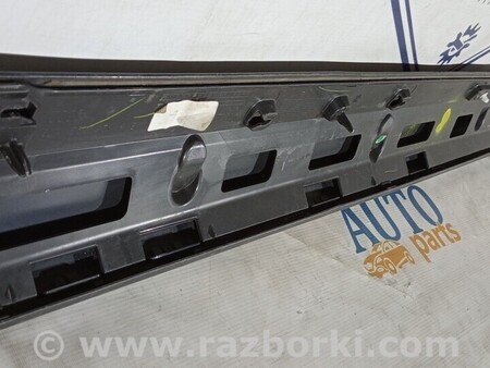 ФОТО Молдинг двері передньої лівої для Audi (Ауди) Q3 8U, 8UB (06.2011-03.2019) Киев