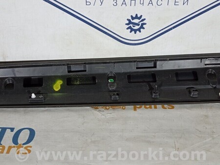 ФОТО Молдинг двері передньої лівої для Audi (Ауди) Q3 8U, 8UB (06.2011-03.2019) Киев