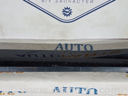 ФОТО Молдинг двері передньої лівої для Audi (Ауди) Q3 8U, 8UB (06.2011-03.2019) Киев