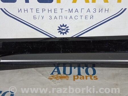 ФОТО Молдинг двері передньої лівої для Audi (Ауди) Q3 8U, 8UB (06.2011-03.2019) Киев