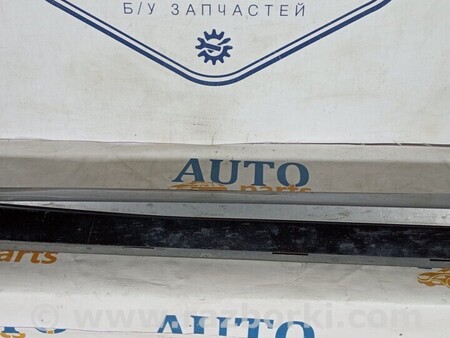 ФОТО Молдинг двері передньої лівої для Audi (Ауди) Q3 8U, 8UB (06.2011-03.2019) Киев