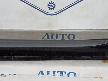 ФОТО Молдинг двері передньої лівої для Audi (Ауди) Q3 8U, 8UB (06.2011-03.2019) Киев