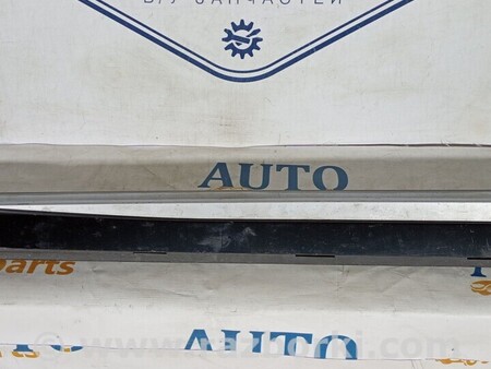 ФОТО Молдинг двері передньої лівої для Audi (Ауди) Q3 8U, 8UB (06.2011-03.2019) Киев