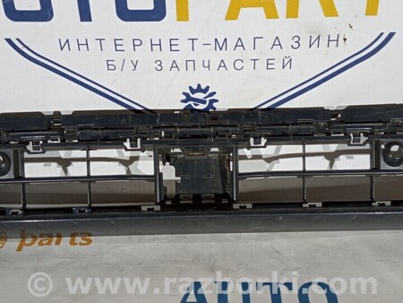 ФОТО Решетка бампера переднего нижняя для Audi (Ауди) Q3 8U, 8UB (06.2011-03.2019) Киев