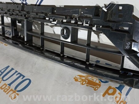 ФОТО Решетка бампера переднего нижняя для Audi (Ауди) Q3 8U, 8UB (06.2011-03.2019) Киев