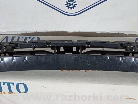 ФОТО Решетка бампера переднего нижняя для Audi (Ауди) Q3 8U, 8UB (06.2011-03.2019) Киев