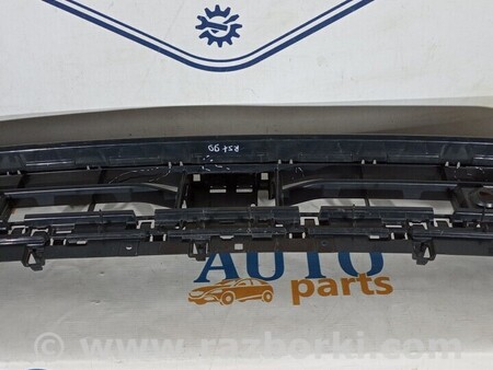 ФОТО Решетка бампера переднего нижняя для Audi (Ауди) Q3 8U, 8UB (06.2011-03.2019) Киев