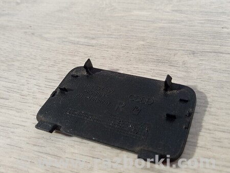 ФОТО Заглушка бампера буксировочного крюка задняя для Audi (Ауди) Q5 8R (04.2008-03.2017) Киев