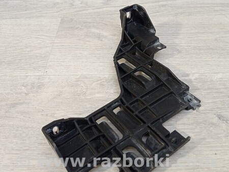 ФОТО Кронштейн крепления фары передней правой для Audi (Ауди) Q5 8R (04.2008-03.2017) Київ