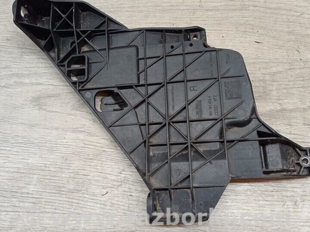 ФОТО Кронштейн кріплення направляюча фари права Аudi для Audi (Ауди) Q5 8R (04.2008-03.2017) Київ