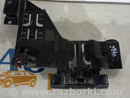 ФОТО Кронштейн кріплення фари передньої правої для Audi (Ауди) Q5 8R (04.2008-03.2017) Київ