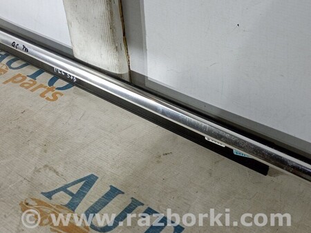 ФОТО Молдинг двері задньої лівої для Audi (Ауди) Q5 8R (04.2008-03.2017) Київ