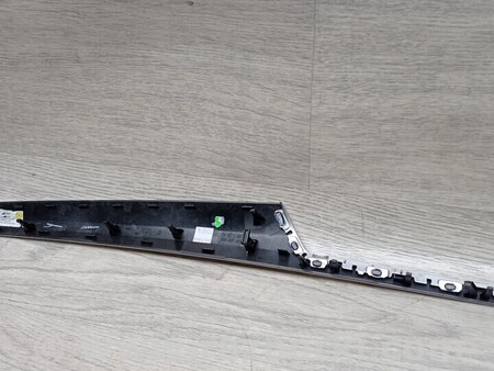 ФОТО Молдинг карти двери передней правой для Audi (Ауди) Q5 8R (04.2008-03.2017) Киев