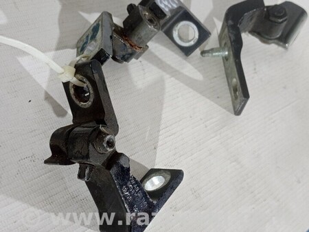 ФОТО Петля двері верхня задня права для Audi (Ауди) Q5 8R (04.2008-03.2017) Київ