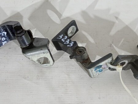 ФОТО Петля двері верхня задня права для Audi (Ауди) Q5 8R (04.2008-03.2017) Київ