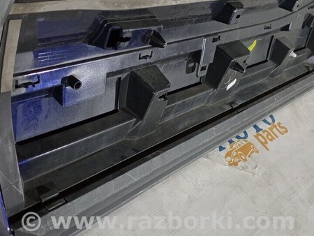 ФОТО Молдинг двері задньої правої для Audi (Ауди) Q7 4M (03.2015-...) Киев