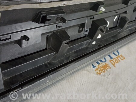 ФОТО Молдинг двері задньої правої для Audi (Ауди) Q7 4M (03.2015-...) Киев