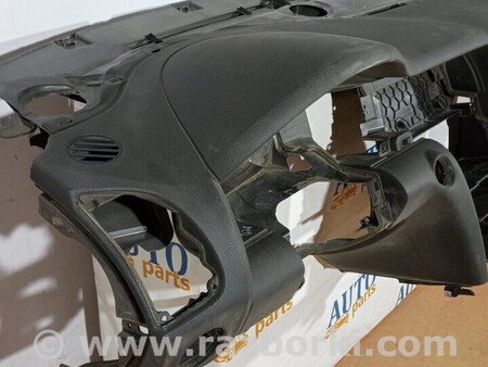 ФОТО Торпедо консоль для Audi (Ауди) Q7 4M (03.2015-...) Киев