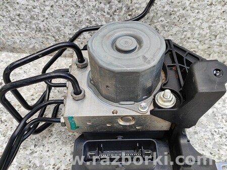 ФОТО Блок Упаравління для Infiniti QX30 Киев