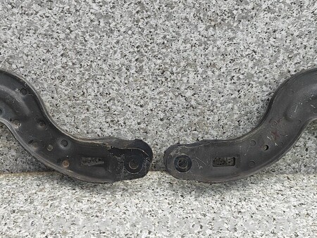 ФОТО Важіль рычаг задний левый или правый для Infiniti QX30 Киев