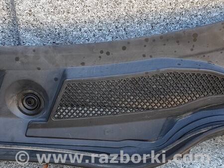 ФОТО Жабо накладка під лобове скло для Infiniti QX30 Киев