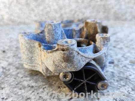 ФОТО Корпус масляного фільтра для Infiniti QX30 Киев