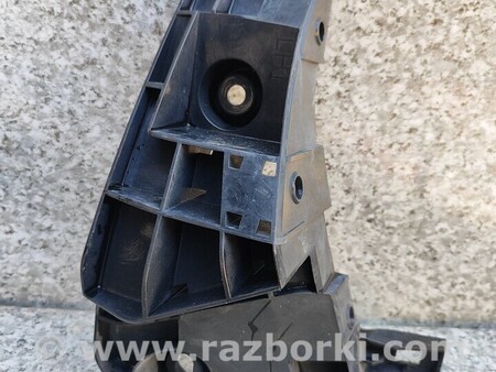 ФОТО Кронштейн бампера задній кріплення лівий або правий для Infiniti QX30 Киев