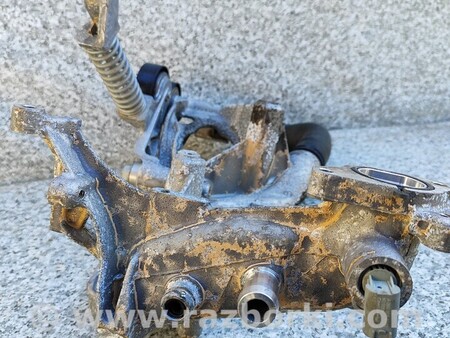 ФОТО Кронштейн Генератора двигуна для Infiniti QX30 Киев