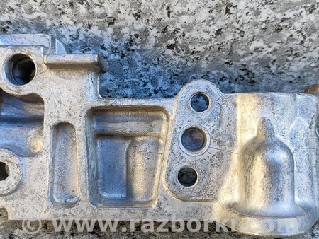 ФОТО Кронштейн двигуна для Infiniti QX30 Киев