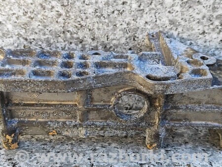 ФОТО Кронштейн ЕГР для Infiniti QX30 Киев