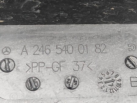 ФОТО Крышка блока предохранителей для Infiniti QX30 Киев