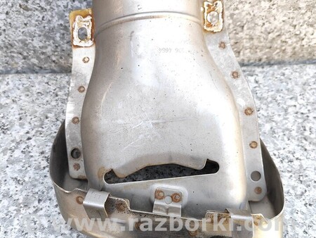 ФОТО Насадка глушника вихлопної лівий для Infiniti QX30 Киев