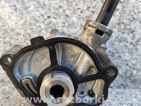 ФОТО Насос Вакумний Помпа для Infiniti QX30 Киев