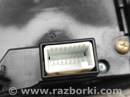 ФОТО Панель управлінням радіо сд монітор для Infiniti QX30 Киев